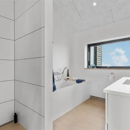 8912-allingabro-fyrrevej-6 بيت للعطل *